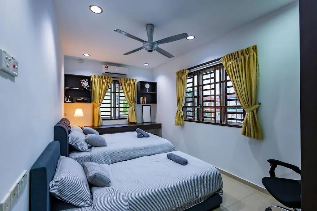 D'Joysty Villa Johor Bahru Holiday home